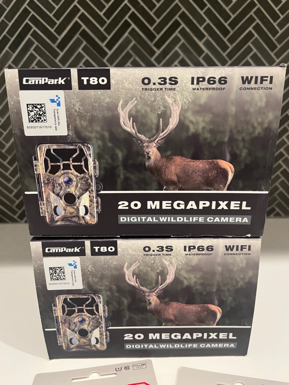 T80 20MP Digital Wildlife Camera in Camouflage with SanDisk 32GB SD Cards. - Picture 2 of 8